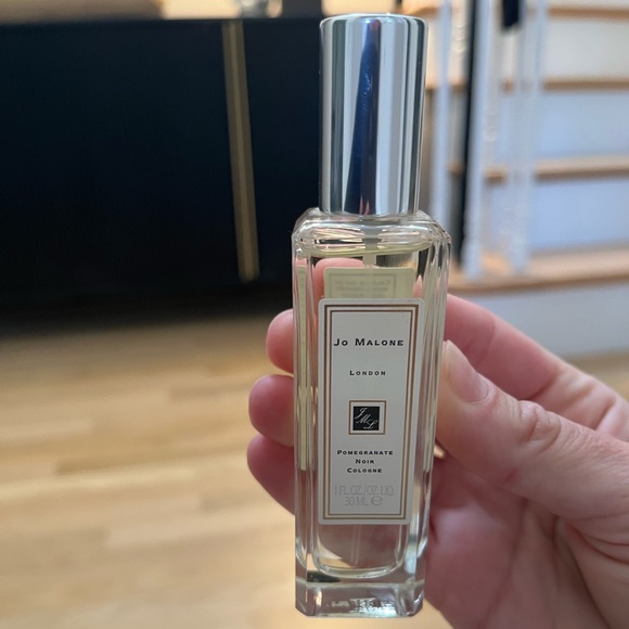 Jo Malone Pomegranate Noir Fragrance with Silver Cap - Picture 3 of 5